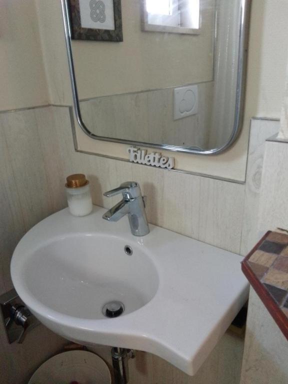 Privatunterkunft Artistic House *